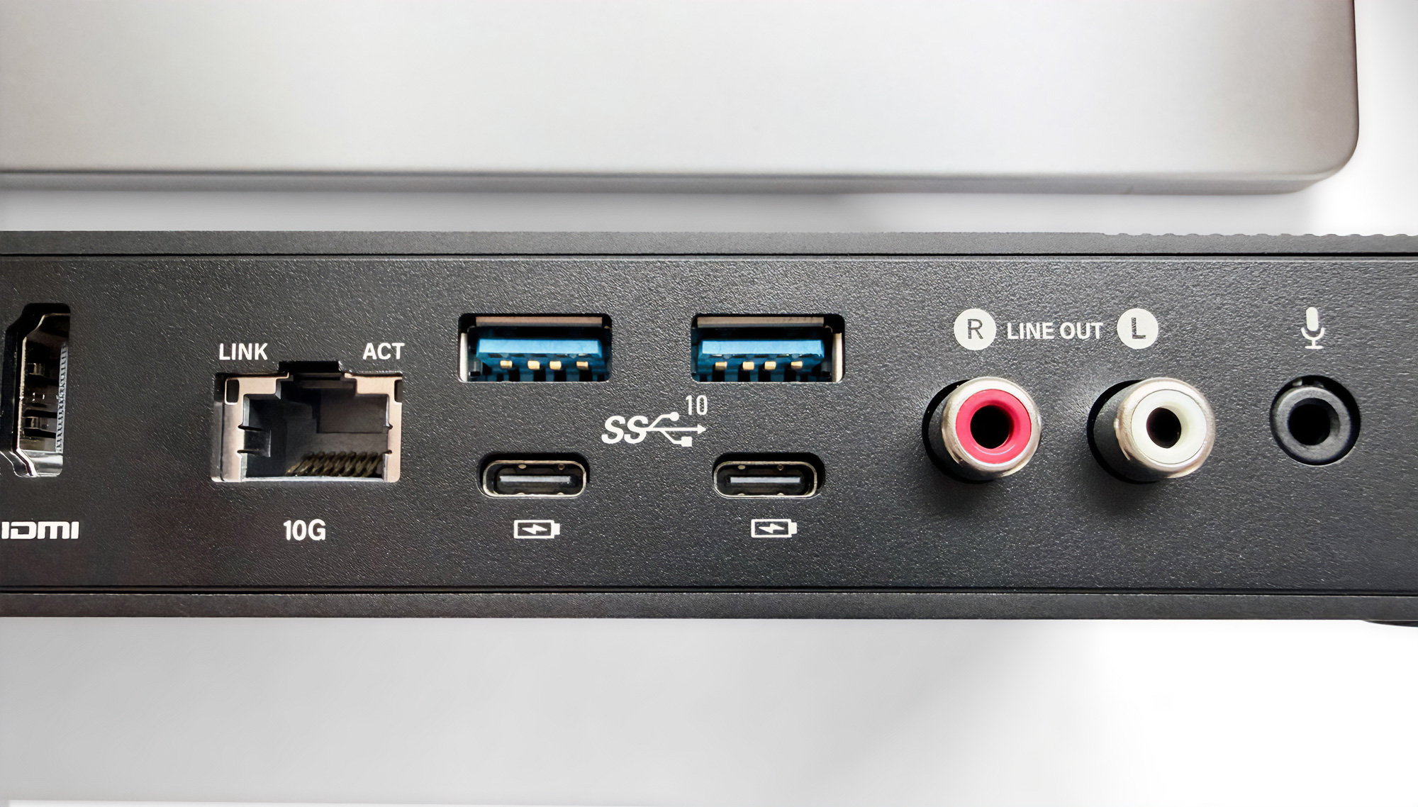 Обзор Sonnet Echo 21: мощный док-станция для MacBook 3