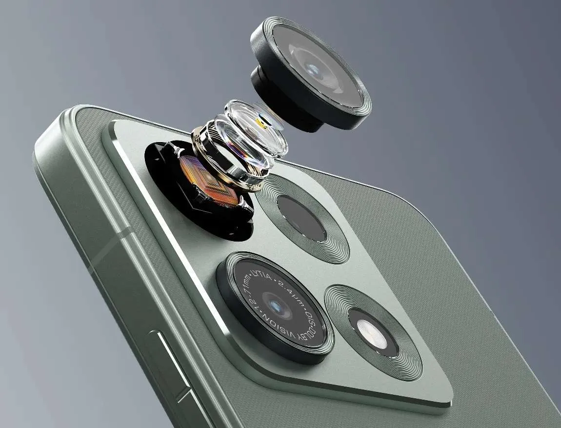 Motorola Edge 70 Max: мощный аккумулятор и AMOLED-дисплей 2