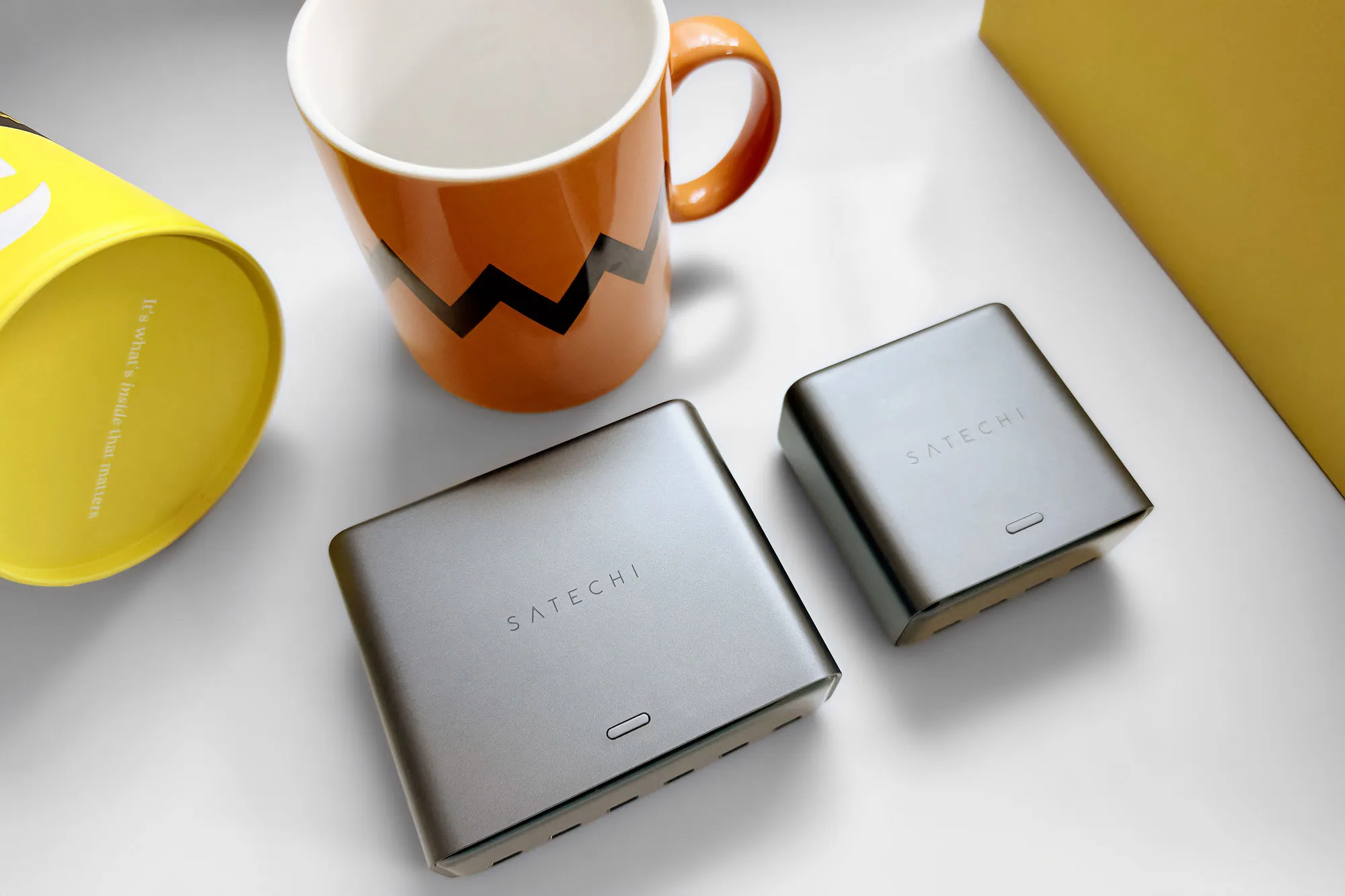 Гид по зарядному устройству Satechi ChargeView 240W для Mac 4