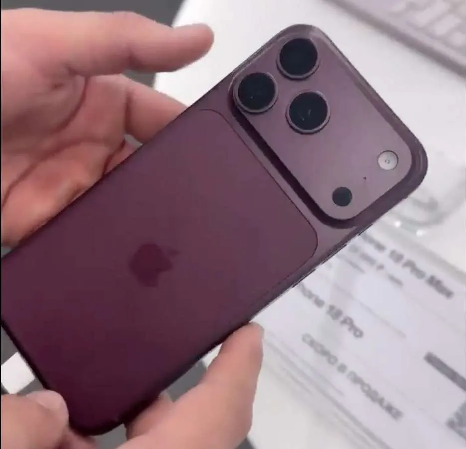 Как выглядит Apple iPhone 18 Pro Max в цвете Dark Cherry 3