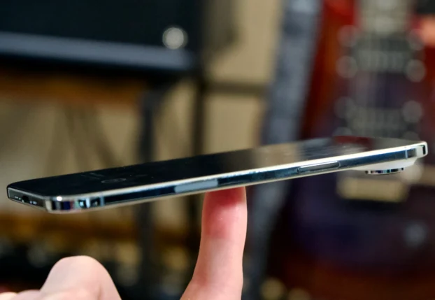 iPhone 20: что ждать от юбилейной модели Apple в 2027